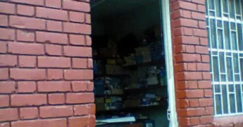 TIENDA DE BARRIO CARRERA 24 23A CON 32 TIENDA DE BARRIO CARRERA 24 23A CON 32